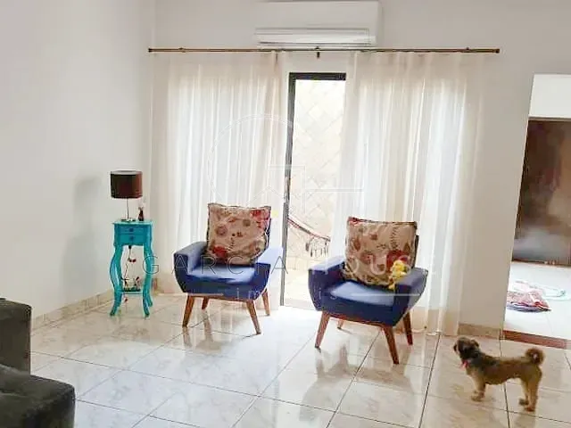 Casa com 310m² 3 quartos e 2 banheiros, à venda, no bairro Parque dos Bandeirantes em Ribeirão Preto