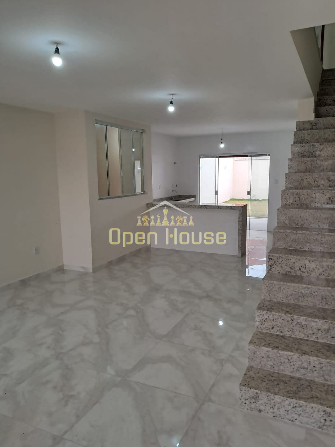 Casa, 3 quartos, 156 m² - Foto 1