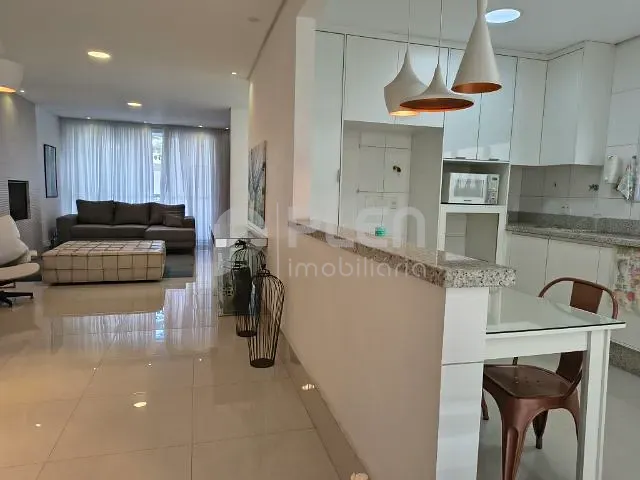 Casa 3 quartos e 5 banheiros, à venda, no bairro Tremembé em São Paulo
