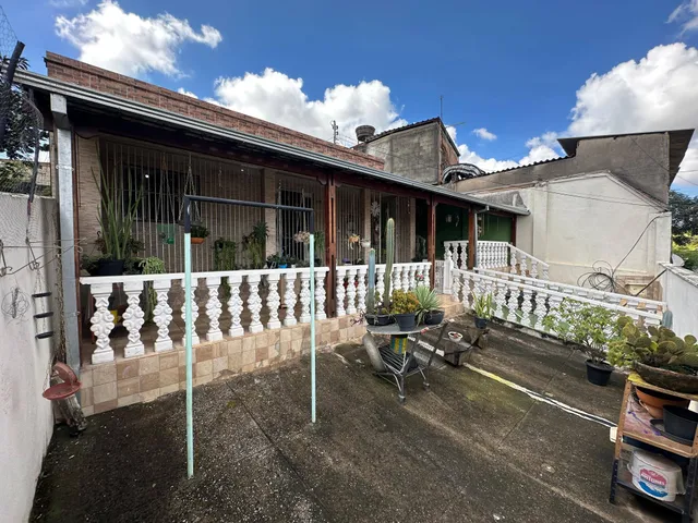 Casa com 336m² 4 quartos e 3 banheiros, à venda, no bairro Jardim São José em Belo Horizonte