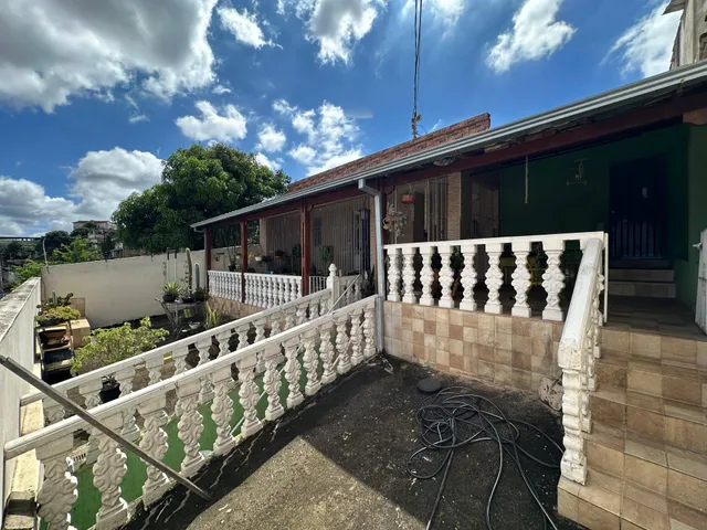 Casa com 336m² 4 quartos e 3 banheiros, à venda, no bairro Jardim São José em Belo Horizonte