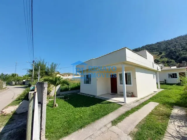 Casa 2 quartos e 3 banheiros, à venda, no bairro Caxito em Maricá