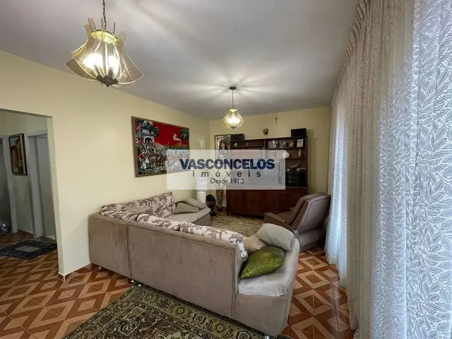 Casa com 288m² 3 quartos e 2 banheiros, à venda, no bairro Monte Castelo em São José Dos Campos