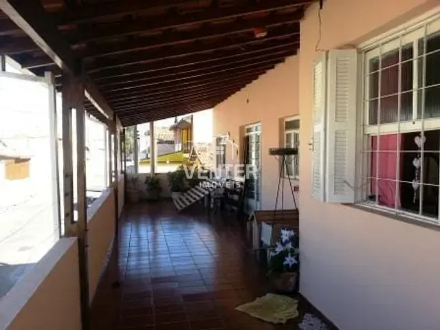 Casa com 12716m² 3 quartos e 2 banheiros, à venda, no bairro Terra Nova em Taubaté