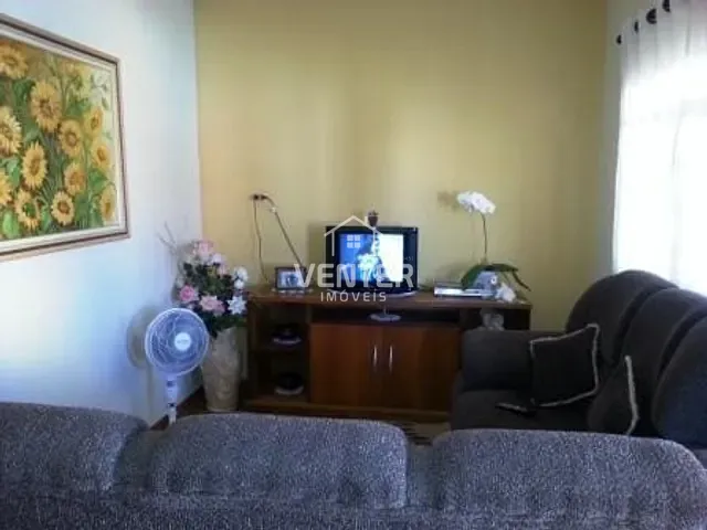 Casa com 12716m² 3 quartos e 2 banheiros, à venda, no bairro Terra Nova em Taubaté