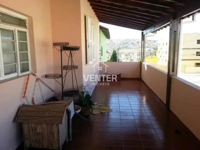 Casa com 12716m² 3 quartos e 2 banheiros, à venda, no bairro Terra Nova em Taubaté