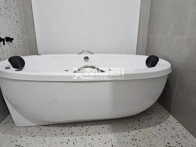 Casa com 1000m² 4 quartos e 5 banheiros, à venda, no bairro Condomínio horizonte Azul II em Itupeva