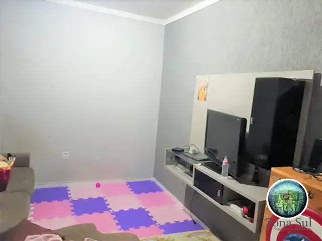 Casa com 80m² 3 quartos e 2 banheiros, à venda, no bairro Parque São Bento em Sorocaba