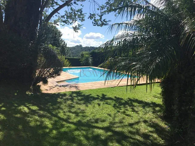 Casa com 1200m² 5 quartos e 5 banheiros, para alugar, no bairro Portão em Atibaia