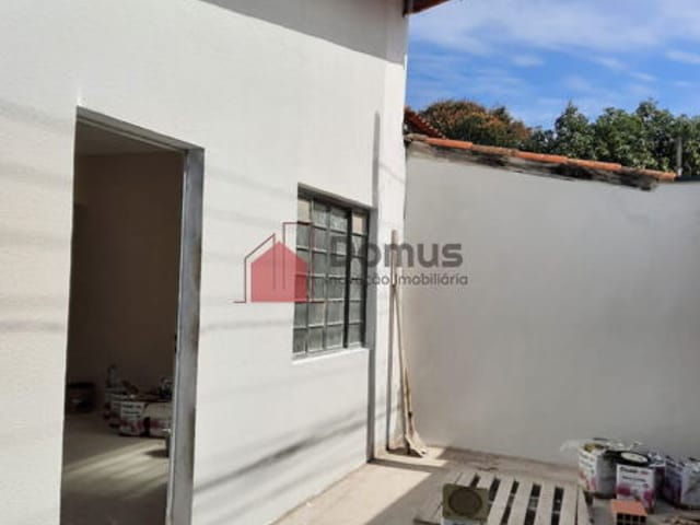 Casa com 159m², à venda, no bairro Conjunto Habitacional Terra dos Ipês II (Fase II) em Pindamonhangaba
