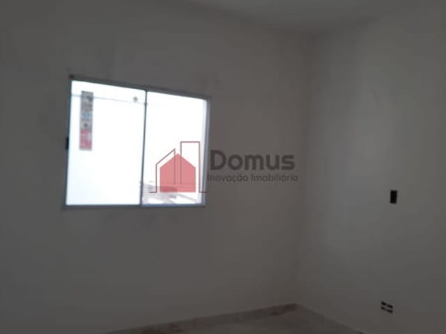 Casa com 159m², à venda, no bairro Conjunto Habitacional Terra dos Ipês II (Fase II) em Pindamonhangaba
