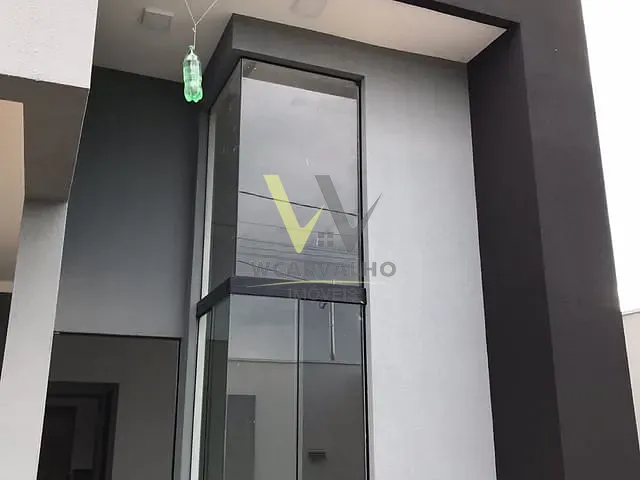 Casa com 200m², à venda, no bairro Loteamento Residencial Verona em Anápolis