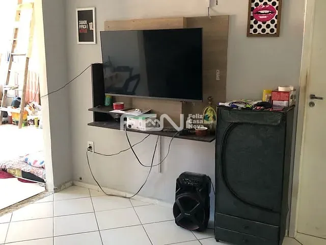 Casa 3 quartos e 1 banheiro, à venda, no bairro Jardim Limoeiro em Camaçari