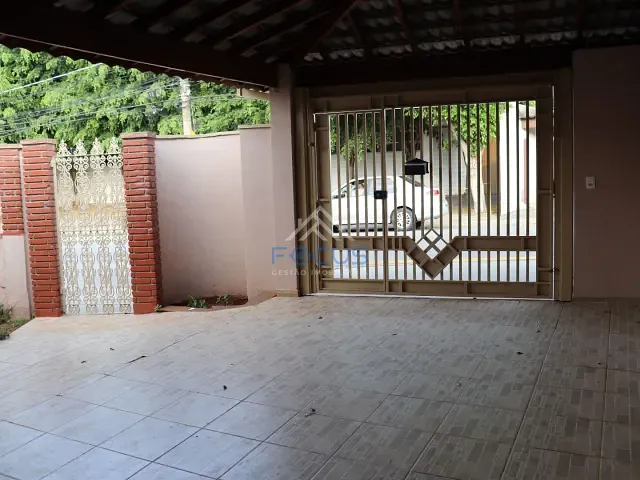 Casa com 300m² 3 quartos e 3 banheiros, à venda, no bairro Parque União em Jundiaí