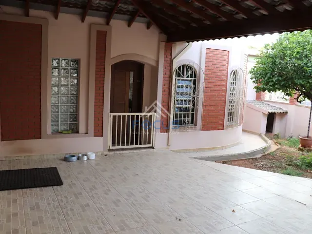 Casa com 300m² 3 quartos e 3 banheiros, à venda, no bairro Parque União em Jundiaí