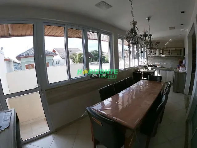 Casa com 310m² 4 quartos e 4 banheiros, à venda, no bairro Jardim San Marino em São José dos Campos