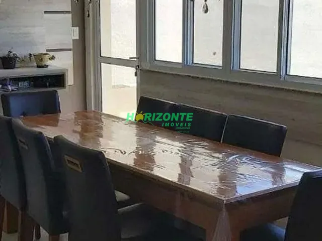 Casa com 310m² 4 quartos e 4 banheiros, à venda, no bairro Jardim San Marino em São José dos Campos