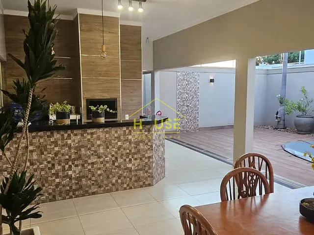 Casa com 301m² 3 quartos e 2 banheiros, à venda, no bairro Jardim Marim em Votuporanga