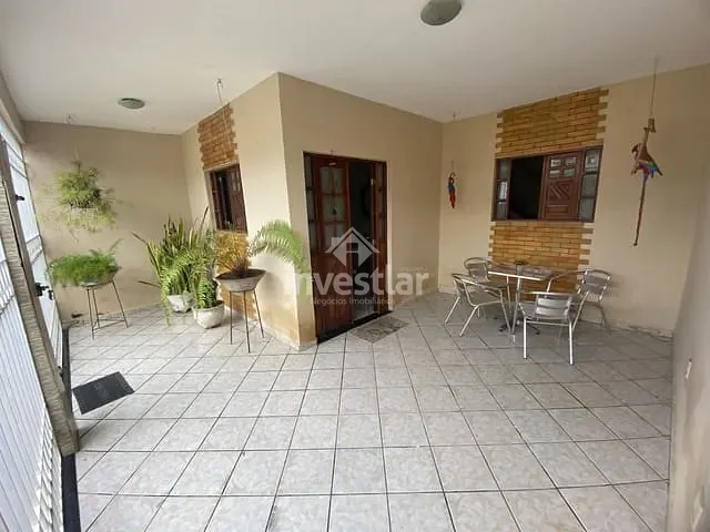 Casa com 135m² 3 quartos e 2 banheiros, à venda, no bairro Centenário em Campina Grande