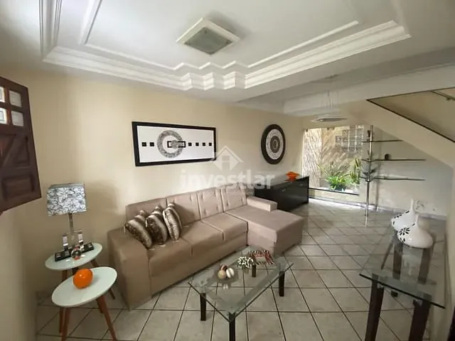 Casa com 135m² 3 quartos e 2 banheiros, à venda, no bairro Centenário em Campina Grande