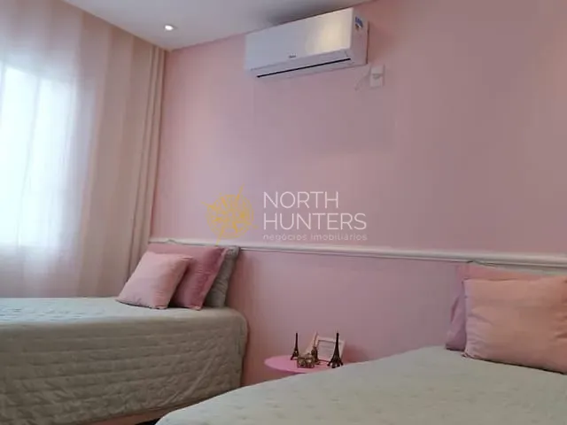 Casa com 152m² 3 quartos e 4 banheiros, à venda, no bairro Espinheiros em Joinville