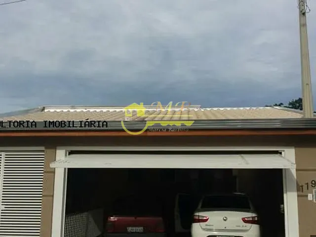 Casa com 500m² 3 quartos e 3 banheiros, à venda, no bairro Jardim São Clemente em Hortolândia