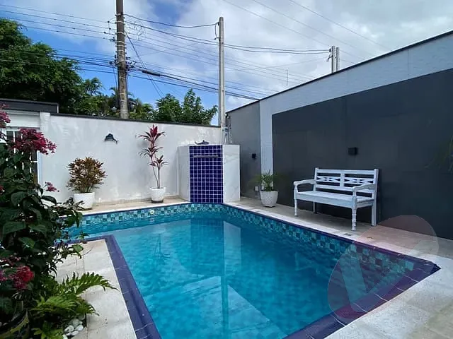 Casa com 200m² 3 quartos e 2 banheiros, à venda, no bairro Real em Praia Grande