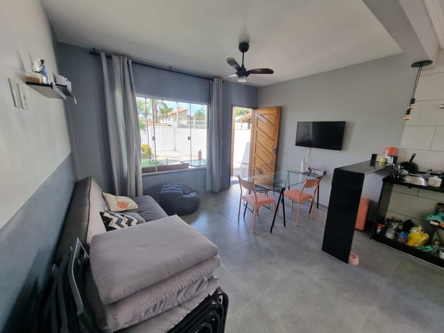 Casa 2 quartos e 2 banheiros, para alugar, no bairro Barroco (Itaipuaçu) em Maricá