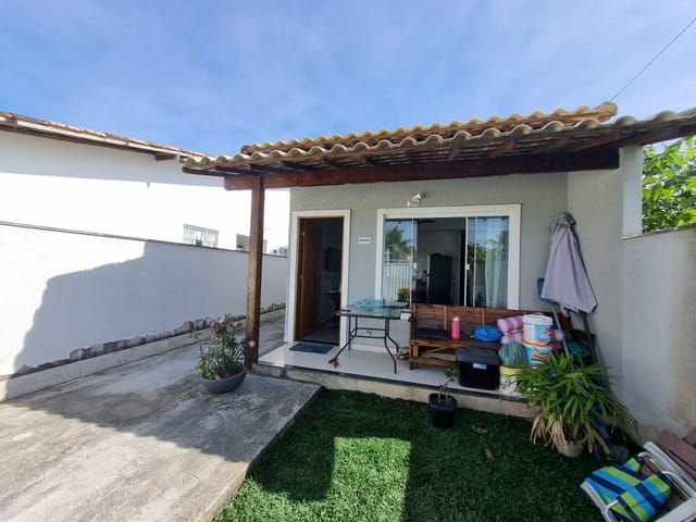 Casa 2 quartos e 2 banheiros, para alugar, no bairro Barroco (Itaipuaçu) em Maricá