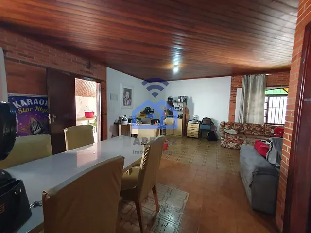 Casa com 420m² 3 quartos e 3 banheiros, à venda, no bairro Sumaré em Caraguatatuba