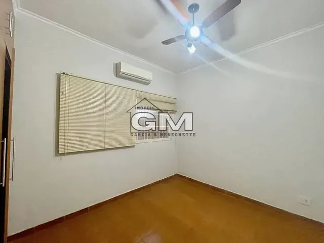 Casa com 255m² 4 quartos e 3 banheiros, à venda, no bairro Parque dos Bandeirantes em Ribeirão Preto