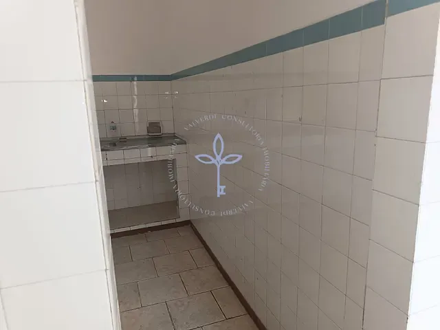 Casa com 50m² 2 quartos e 1 banheiro, para alugar, no bairro Realengo em Rio de Janeiro