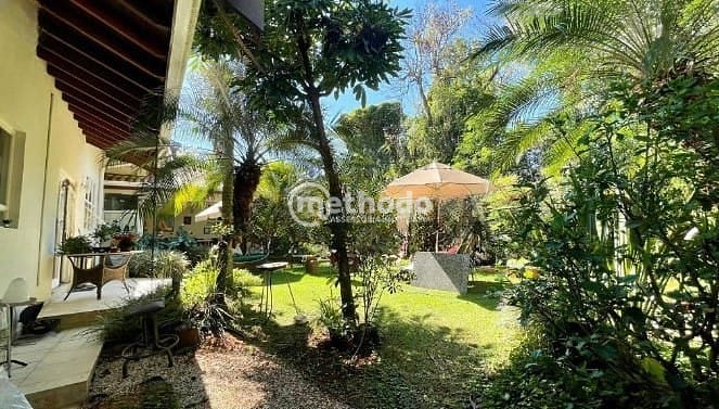 Casa, 4 quartos, 320 m² - Foto 38