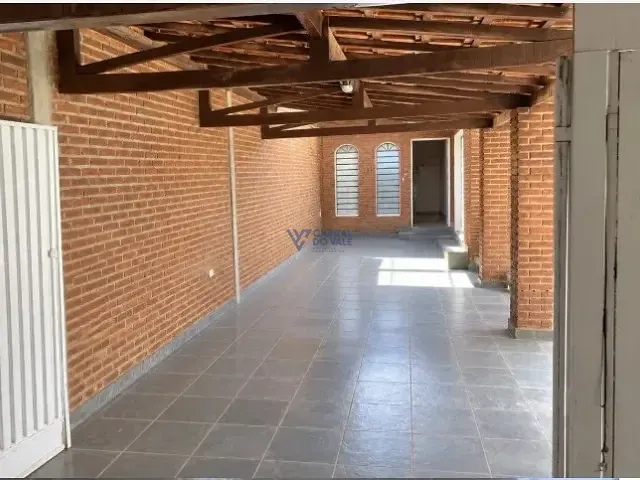 Casa com 250m² 4 quartos e 4 banheiros, à venda, no bairro Jardim Satélite em São José dos Campos