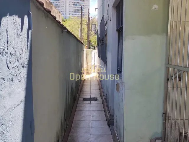 Casa 9 quartos e 3 banheiros, à venda, no bairro Sessenta em Volta Redonda