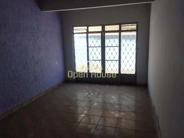 Casa 9 quartos e 3 banheiros, à venda, no bairro Sessenta em Volta Redonda