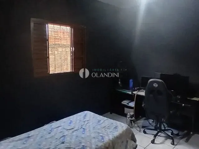 Casa com 300m² 3 quartos e 2 banheiros, à venda, no bairro Itamaraty em Artur Nogueira