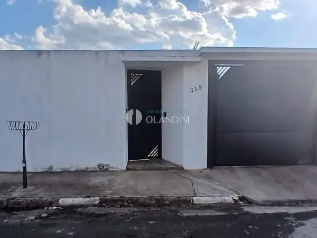 Casa com 300m² 3 quartos e 2 banheiros, à venda, no bairro Itamaraty em Artur Nogueira