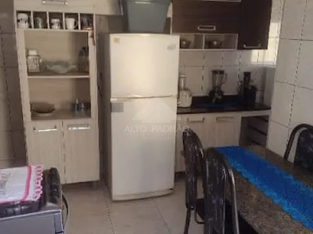 Casa com 140m² 2 quartos e 1 banheiro, à venda, no bairro Jardim Aracy em Mauá