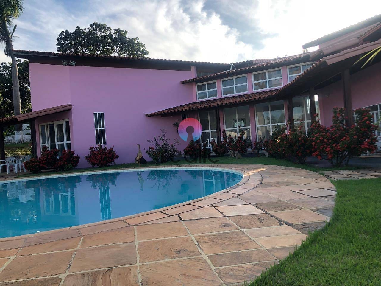 Casa à venda com 4 quartos, 550m² - Foto 1