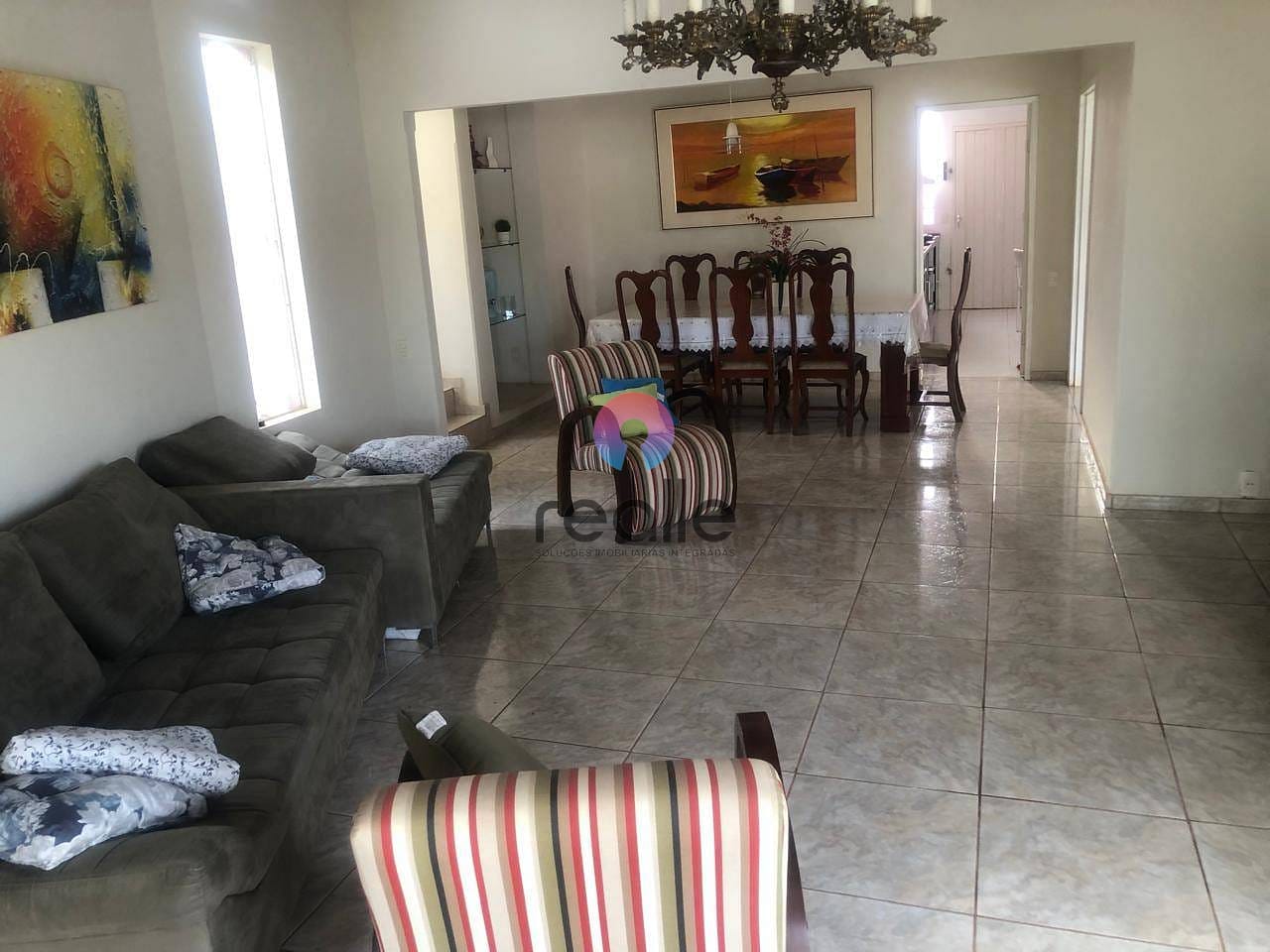 Casa à venda com 4 quartos, 550m² - Foto 12