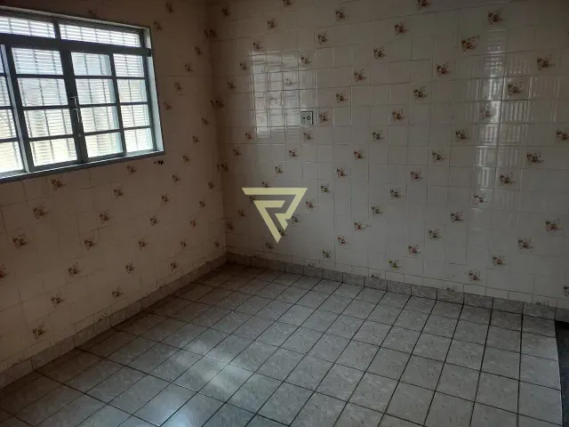 Casa com 188m² 2 quartos e 2 banheiros, à venda, no bairro Ipiranga em Ribeirão Preto