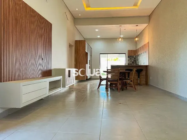Casa com 250m² 3 quartos e 2 banheiros, à venda, no bairro Residencial Real Park Sumaré em Sumaré