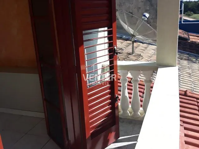 Casa com 125m² 3 quartos e 1 banheiro, à venda, no bairro Parque São Cristóvão em Taubaté
