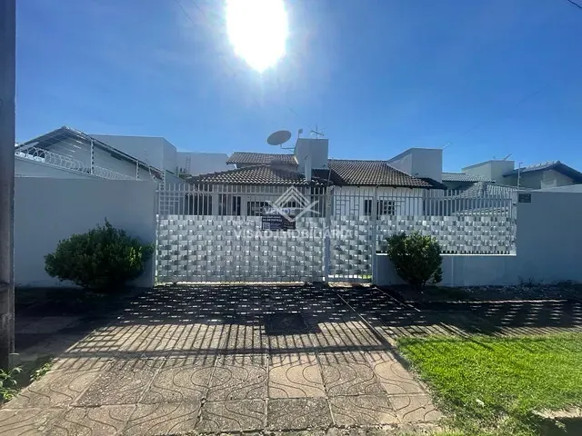 Casa 3 quartos e 1 banheiro, à venda, no bairro Residencial Florença em Sinop