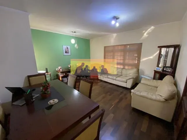 Casa com 259m² 2 quartos e 1 banheiro, à venda, no bairro Jardim Independência em Campinas
