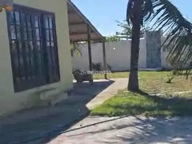 Casa com 1360m² 3 quartos e 3 banheiros, à venda, no bairro Tatagiba em São Francisco de Itabapoana