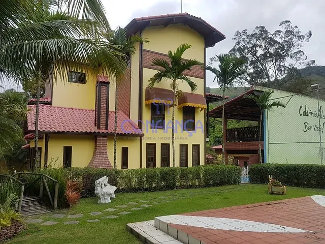 Casa com 360m² 3 quartos e 4 banheiros, à venda, no bairro Campo Grande em Rio de Janeiro