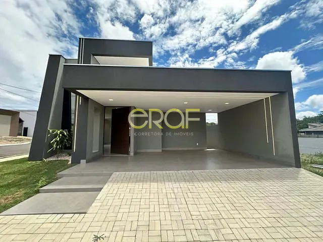 Casa com 271m² 3 quartos e 4 banheiros, à venda, no bairro Jardim Califórnia em Formosa