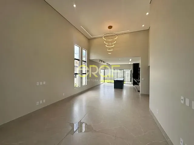 Casa com 271m² 3 quartos e 4 banheiros, à venda, no bairro Jardim Califórnia em Formosa